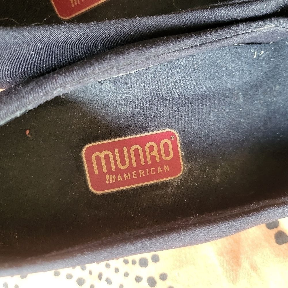 EUC Munro American Cindi Block Heel Comfort Pump Women 7.5 black - Picture 10 of 12